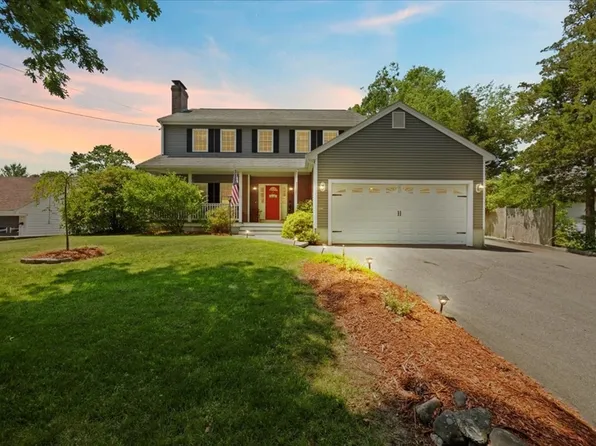 24 Oak St, Norton, MA 02766