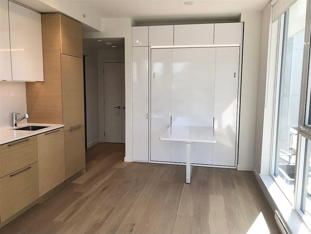 13438 Central Avenue Surrey — Photo 3