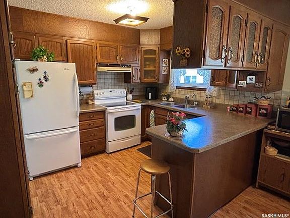 2nd image of 149 Garvin CRESCENT