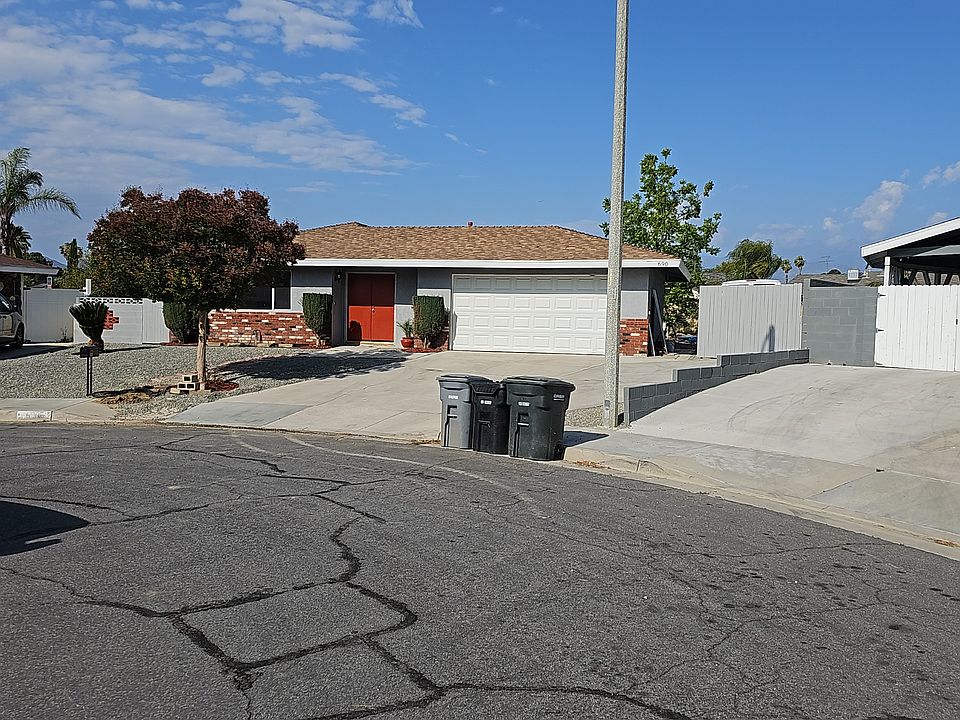 1st image of 690 Montebello Pl