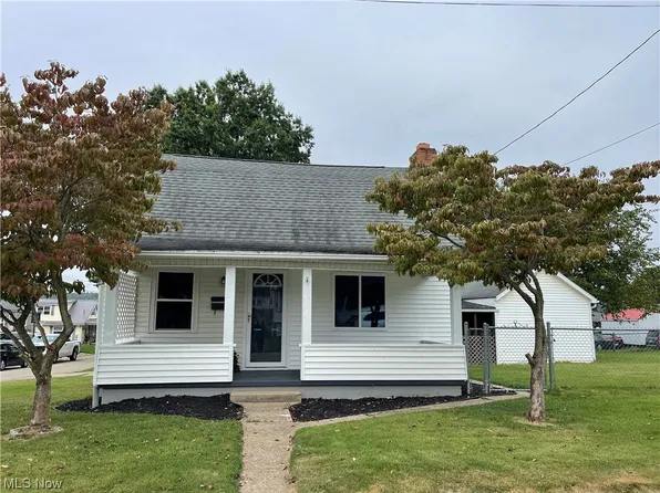 3101 8th Ave, Vienna, WV 26105