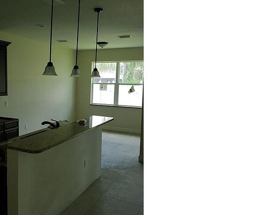 4th image of 3649 Covington Ln