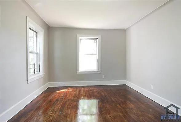 477 Madison Ave — Photo 11