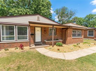 105 Saint Benedict Ln, Florissant, MO 63033
