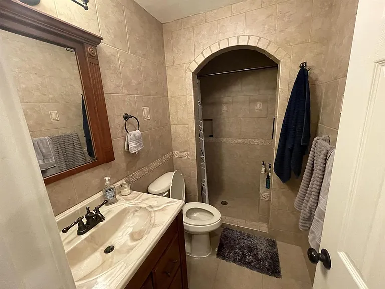 217 Buck Dr NE — Photo 9