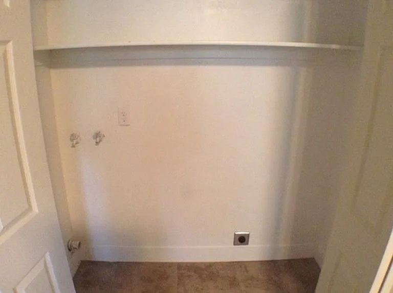 Philo T. Apartments — Photo 7