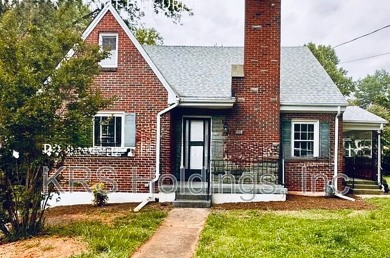 1116 Chestnut Hill Dr