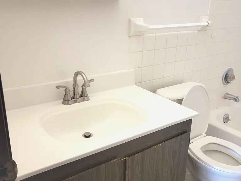 415 & 417 S Wasson Ln — Photo 3