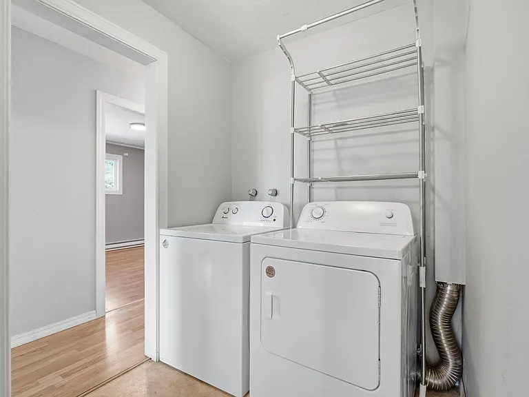 206 Cherry St — Photo 22