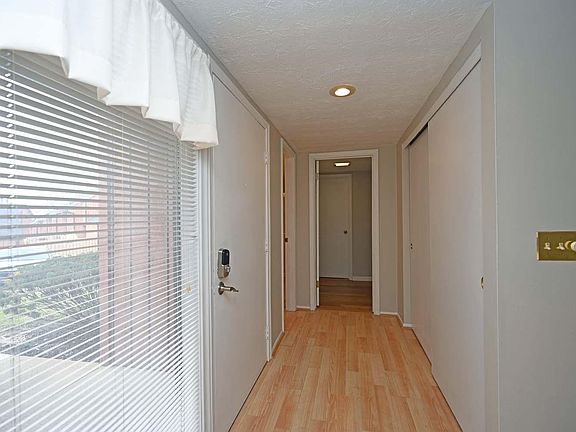 3rd image of 8300 Coppernail Way