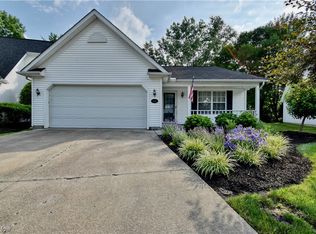 113 Lavender Ln #17, Madison, OH 44057