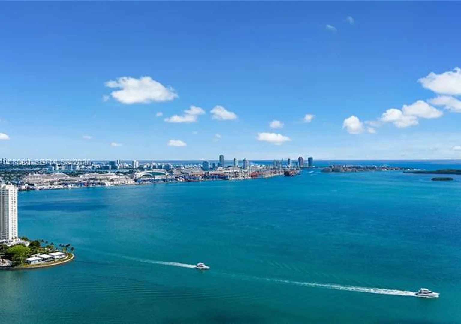 1331 Brickell Bay Dr cu-PH4605, Miami, FL 33131 — Photo 4