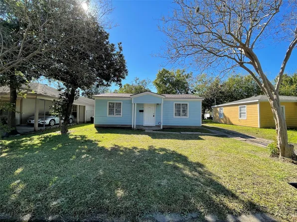 10314 Chadwick St, Houston, TX 77029