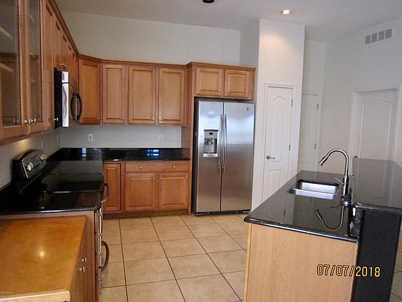 3rd image of 4236 E Lushfield Dr
