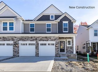 9165 Ledge View Ter, Broadview Heights, OH 44147