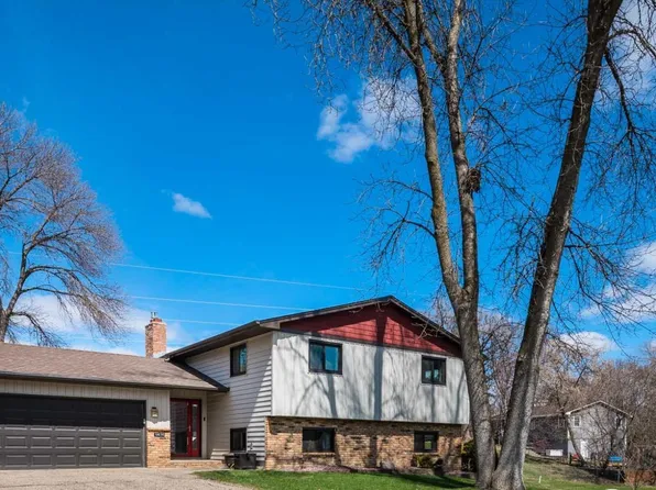 6838 Chesshire Ln N, Maple Grove, MN 55311