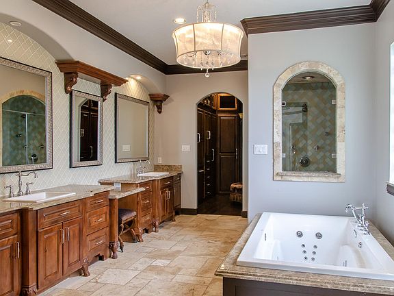 4th image of 5234 Blue Cypress Ln