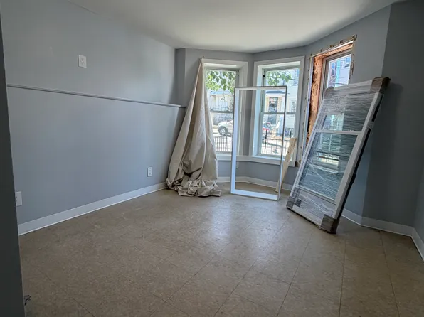 142 Beech St, Yonkers, NY