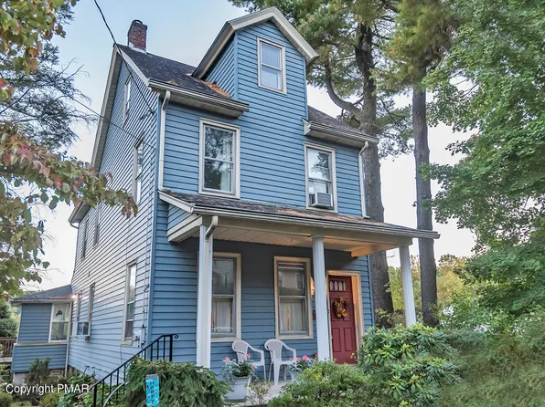 1448 Jeter Ave, Fountain Hill, PA 18015