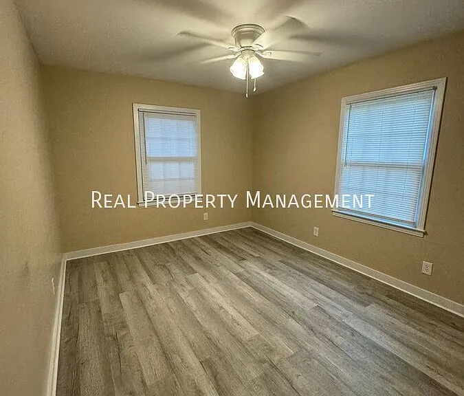 4440 Nicholl Dr — Photo 17