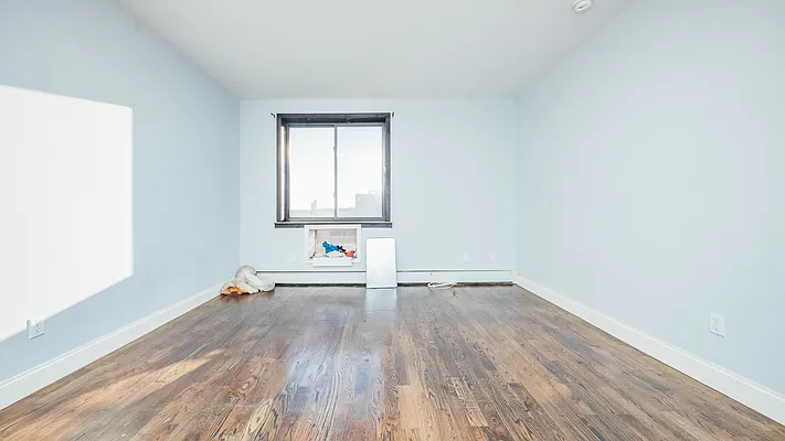 Rented by Nooklyn NYC LLC | media 40