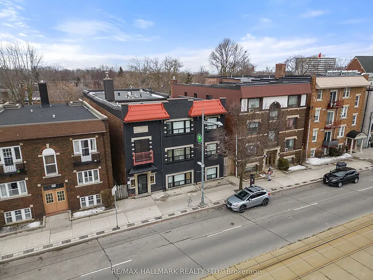 595 Saint Clair Ave W #16 — Photo 3