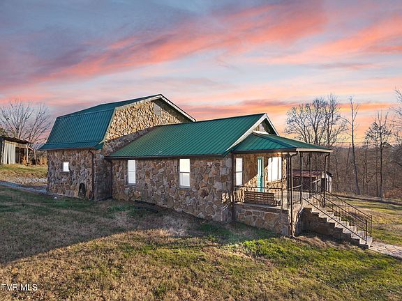 2nd image of 249 Childs Ln