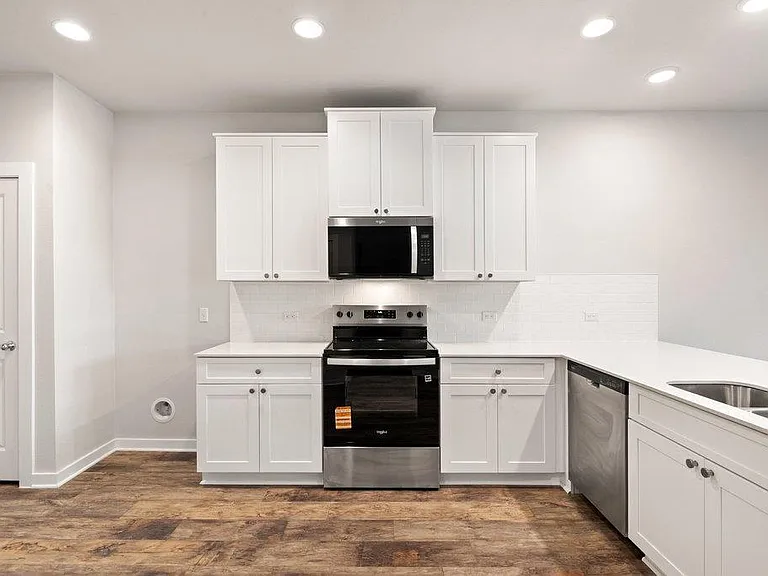 2310 Castillo Dr #71 — Photo 5