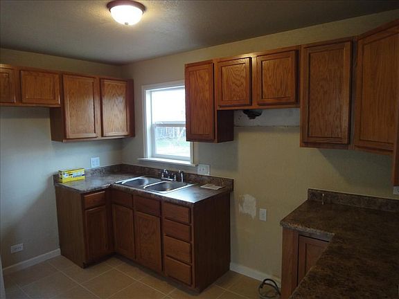 3rd image of 3301 W Arkansas Ave