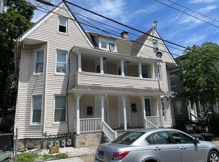 418 Atlantic St #1, Bridgeport, CT 06604