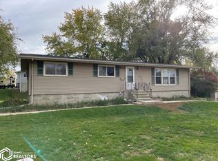 530 Hamilton Ave, Grinnell, IA 50112