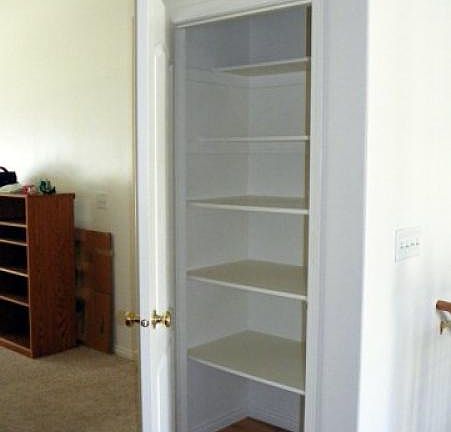 4th image of 2520 Brandon Dr