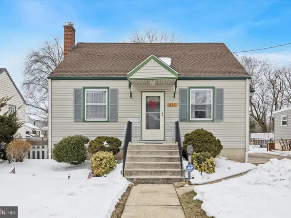 612 N Walnut Ave, Magnolia, NJ 08049