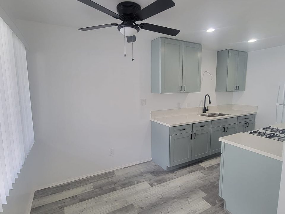 1st image of 4318 51st St #624