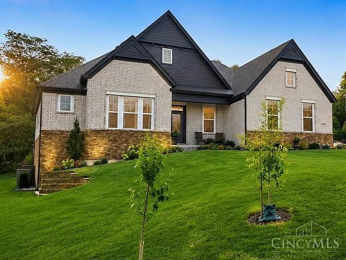 1st image of 8858 Old Farm Dr