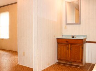 1608 Smoky Canyon Dr, Hope Mills, NC 28348