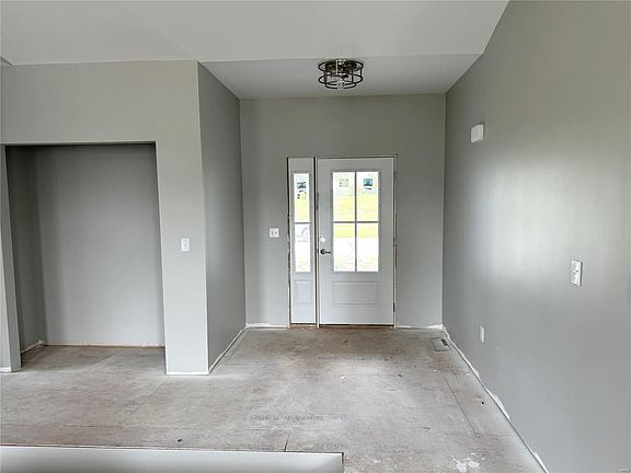 4th image of 2919 Kehrswood Ct