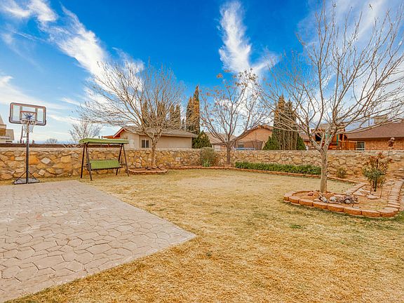 3rd image of 14444 Corby Pl