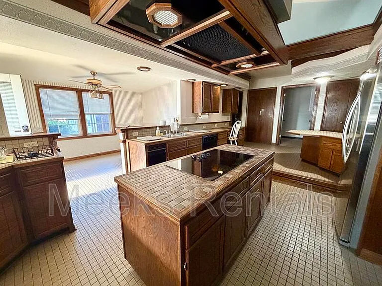 3425 Teays Valley Rd — Photo 4