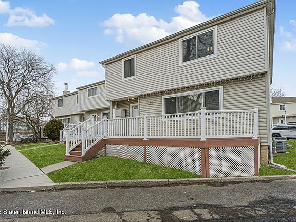 2nd image of 448-2 Caswell Ave #2