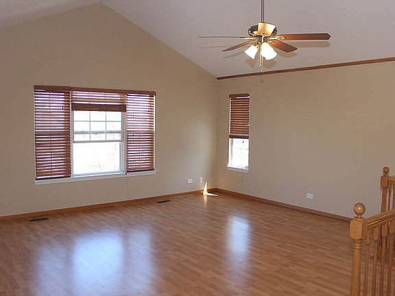 4th image of 1277 Orleans Dr #1277
