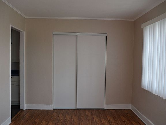 4th image of 6021 10th Ave #6021
