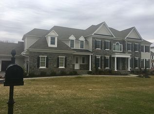 3910 White Stone Rd, Newtown Square, PA 19073