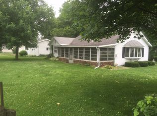 11190 NE Wawasee Dr, Syracuse, IN 46567