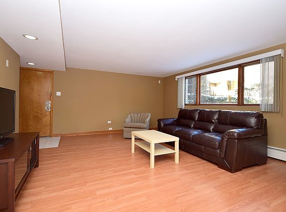 5th image of 1025 Washington Blvd APT G