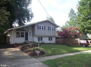 4114 Ferrara Dr, Silver Spring, MD 20906