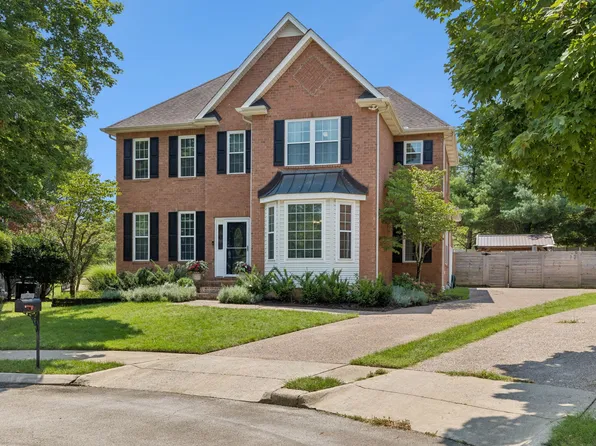 505 Falkirk Ct, Franklin, TN 37064