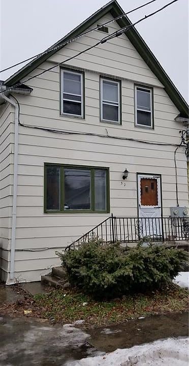 1st image of 52 Andrews Ave