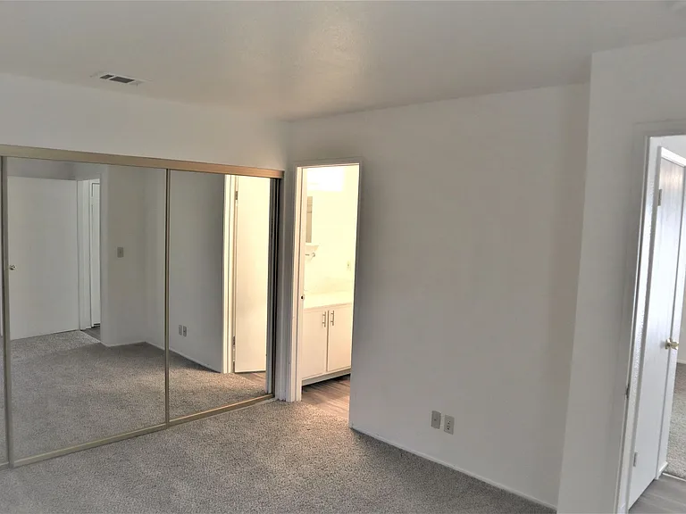 Seville Apartments — Photo 12