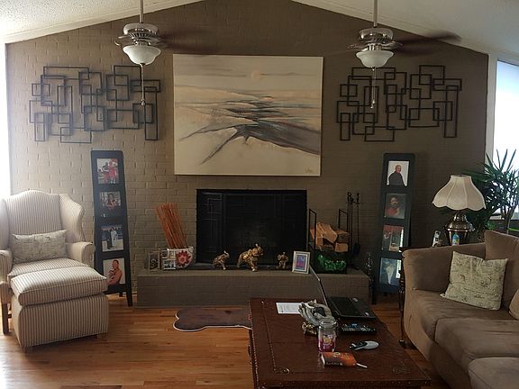 4th image of 102 Tollgate Ct